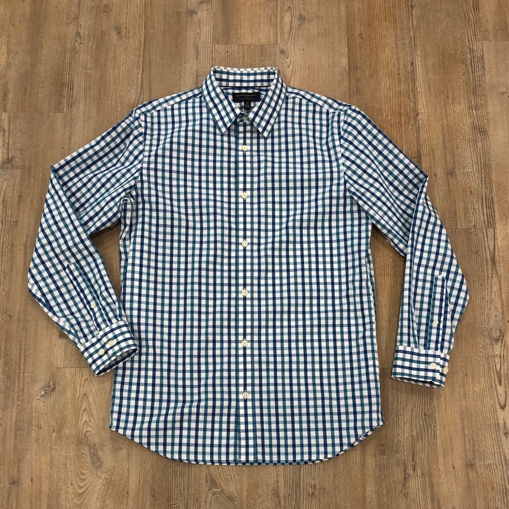Banana Republic Non-Iron Regular Fit Dress Shirt 15-15 1/2; Sleeve length 33-34
